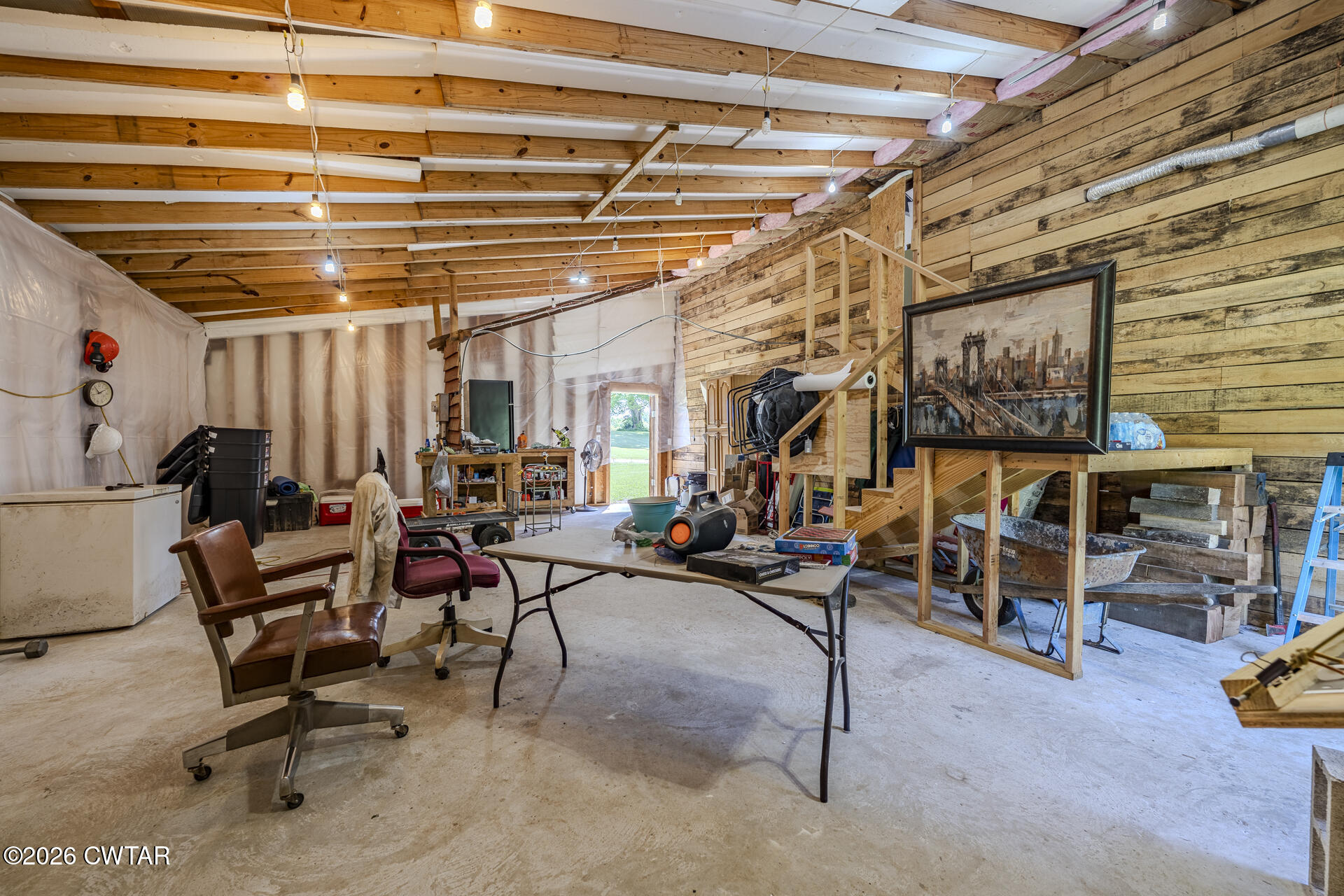 61 Con Pennington Road Kenton, TN 38233 - Photo 31 of 46 a view of a room with gym equipment