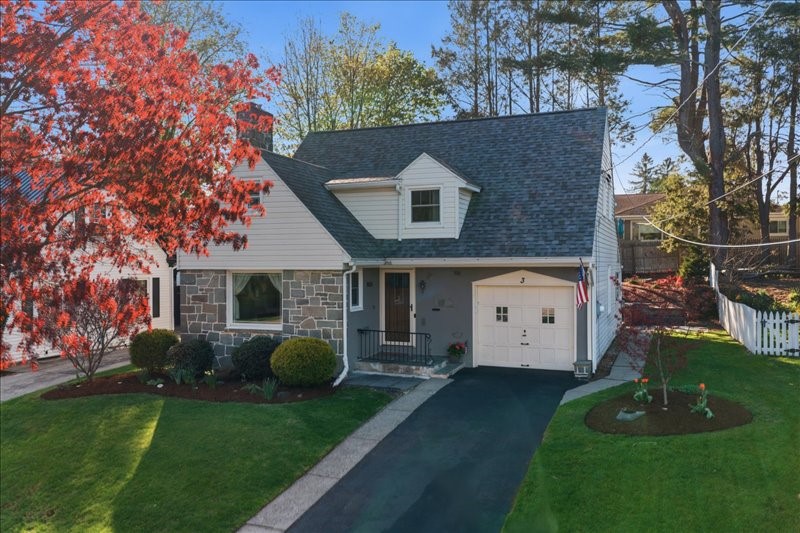 3 Edgecomb Road Binghamton, NY 13905 - Photo 1 of 33 Gallery Image 1