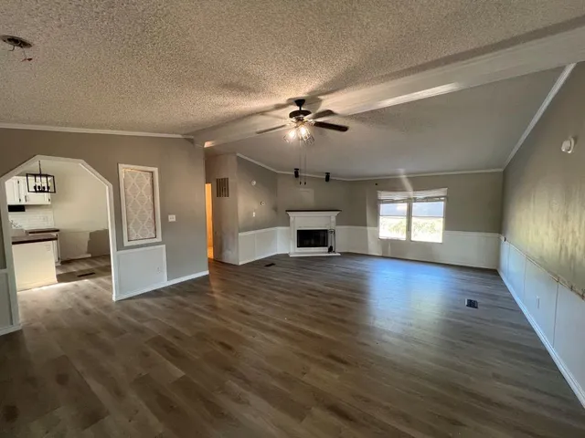 $169,900 | 134 Classic Country Court, Springtown, TX 76082