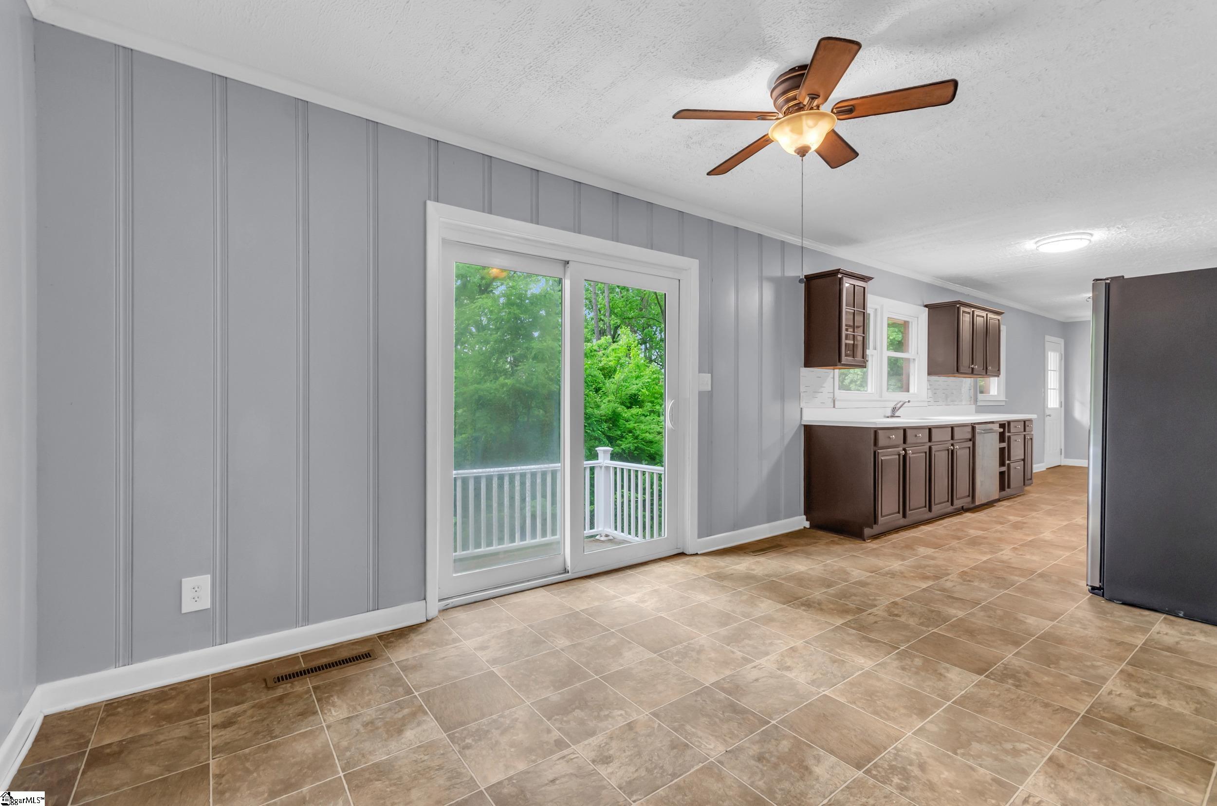 206 Springdale Drive Union, SC 29379 - Photo 12 of 29 Gallery Image 12