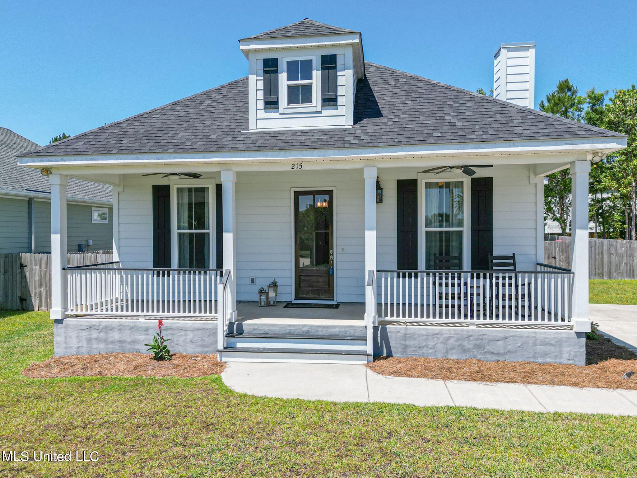 215 White Harbor Road Long Beach, MS 39560 - Photo 1 of 22 w6qmQU-4
