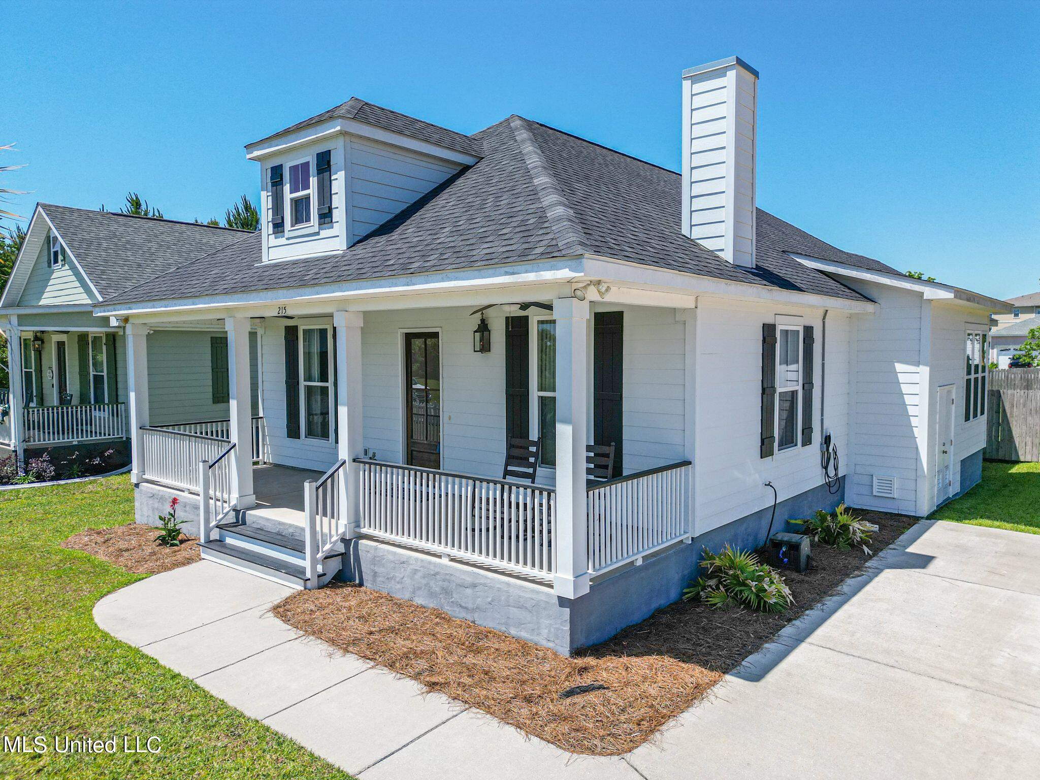215 White Harbor Road Long Beach, MS 39560 - Photo 2 of 22 3zi9Tydo