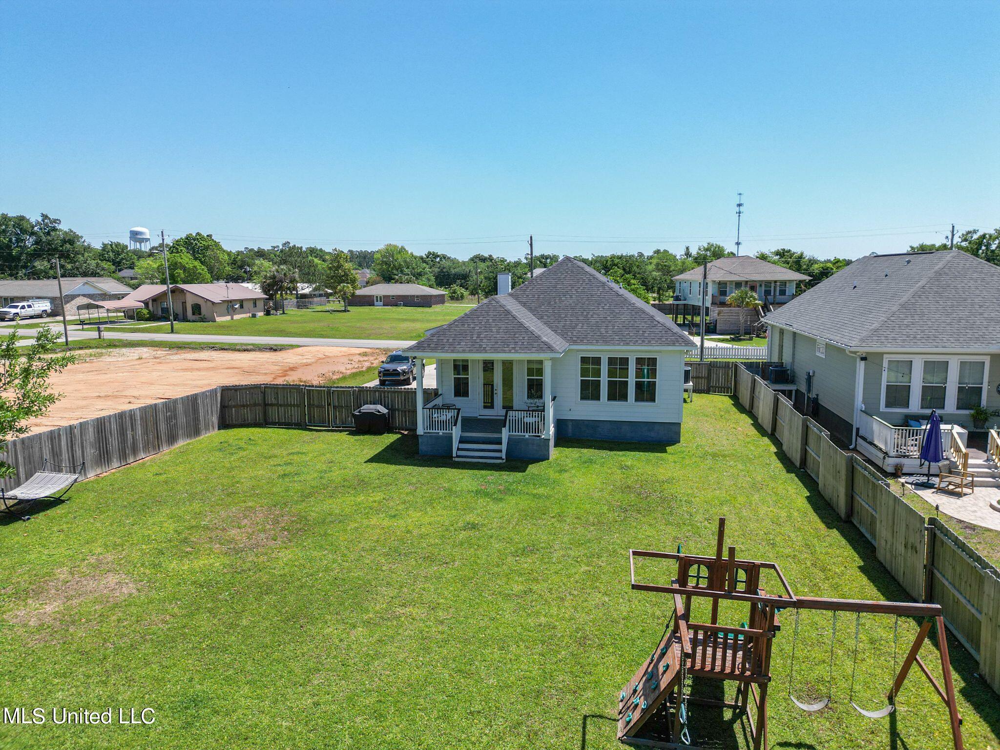215 White Harbor Road Long Beach, MS 39560 - Photo 21 of 22 niOcTZPQ