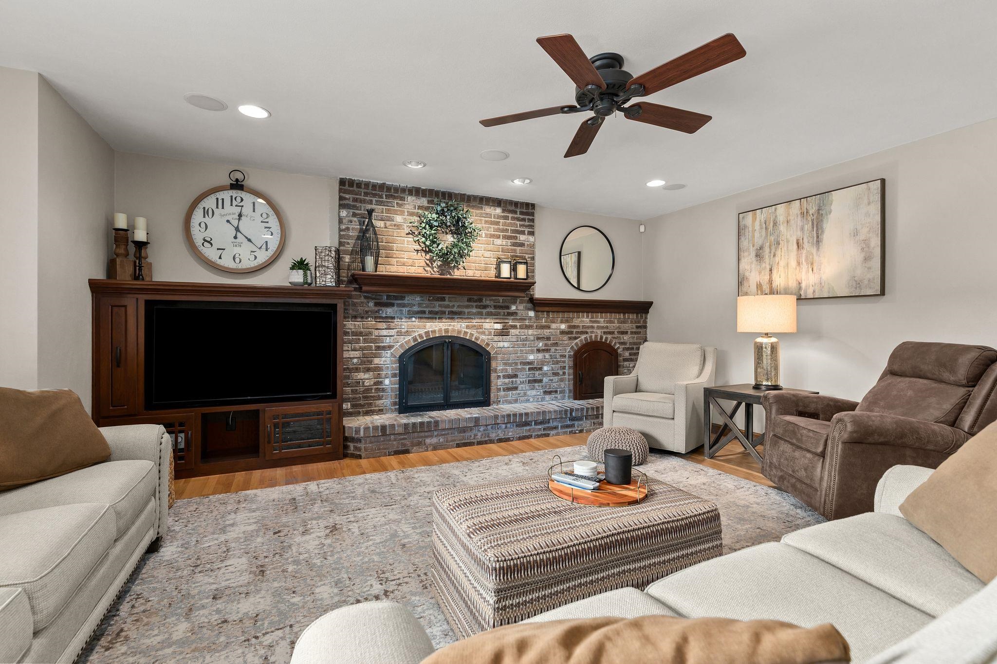 2801 Schaefer Circle Appleton, WI 54915 - Photo 6 of 69