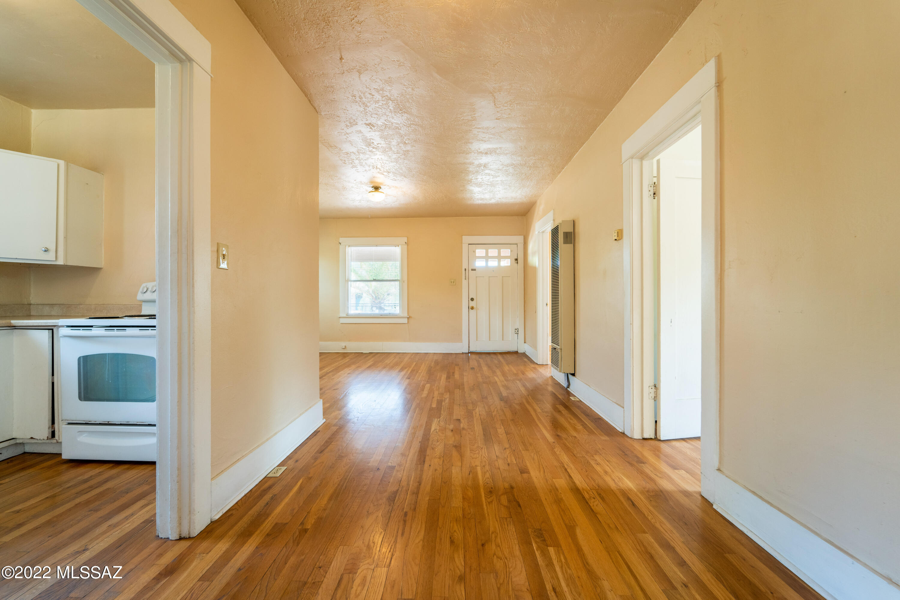 2432 East Mabel Street Tucson, AZ 85719 - Photo 7 of 41