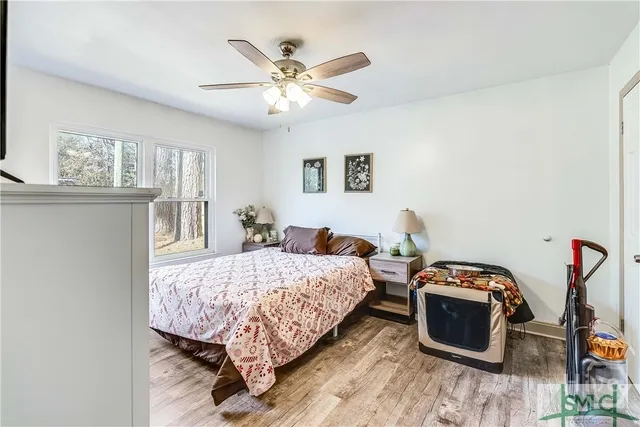 $2,300 | 106 West White Hawthorne Drive, Savannah, GA 31419