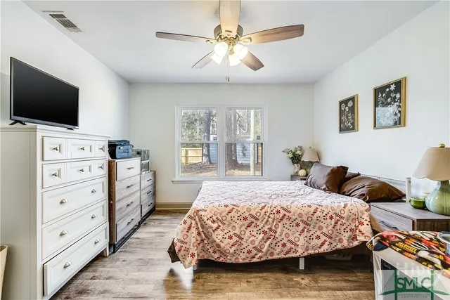 $2,300 | 106 West White Hawthorne Drive, Savannah, GA 31419