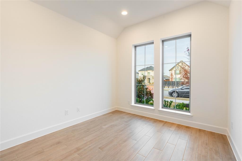 2335 Butler Avenue Fate, TX 75087 - Photo 4 of 28