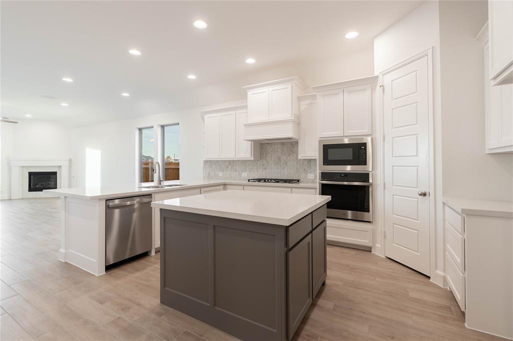 2335 Butler Avenue Fate, TX 75087 - Photo 7 of 28