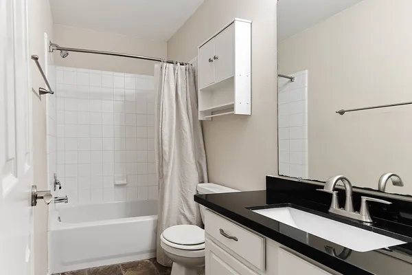 $289,000 | 15 Marble Rock Place, The Woodlands, TX 77382