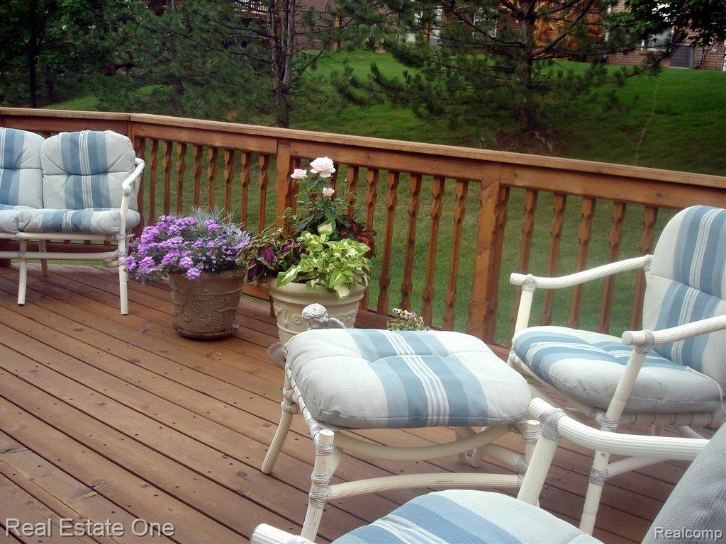 959 Churchill Circle, Unit 70 Rochester, MI 48307 - Photo 15 of 17 churchilld circle 001.jpg