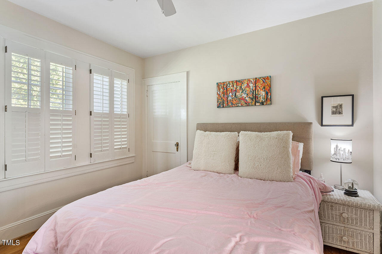 111 Georgetown Road Raleigh, NC 27608 - Photo 17 of 23 111 Georgetown Road_20