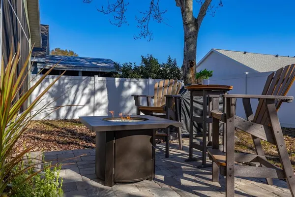 a view of a back yard of the house