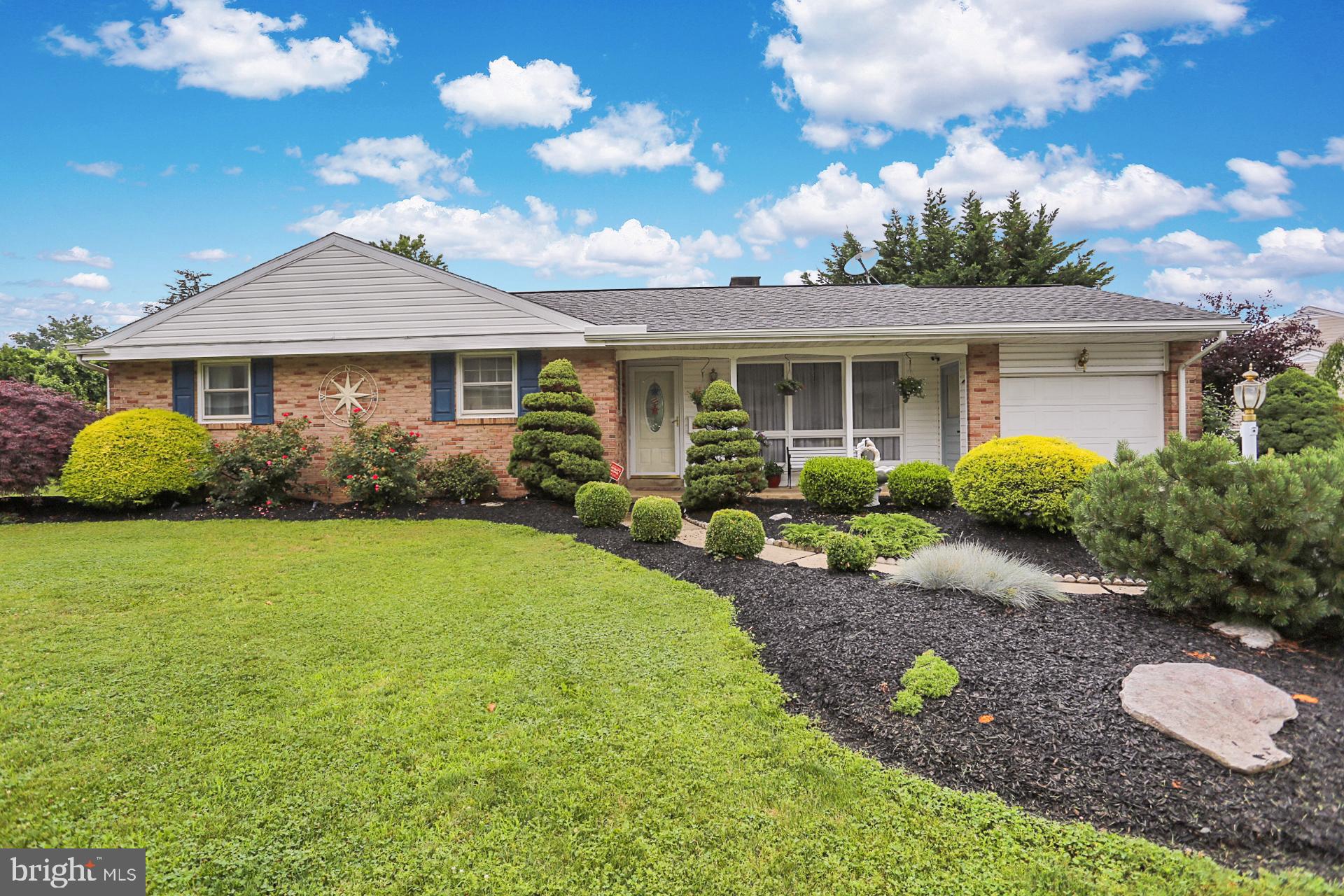 1742 York Road Wyomissing, PA 19610 - Photo 1 of 33 Gallery Image 1