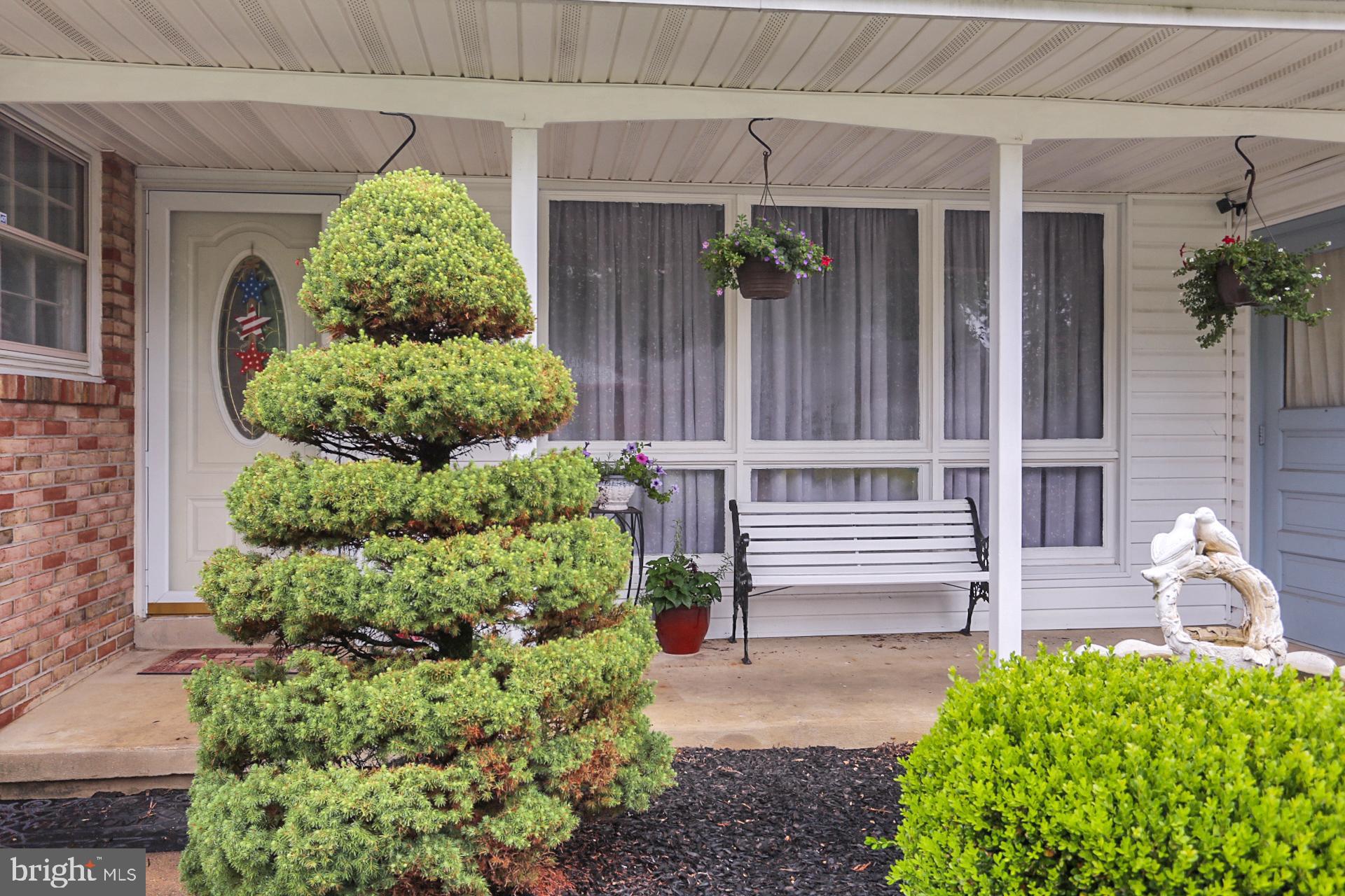 1742 York Road Wyomissing, PA 19610 - Photo 2 of 33 Gallery Image 2