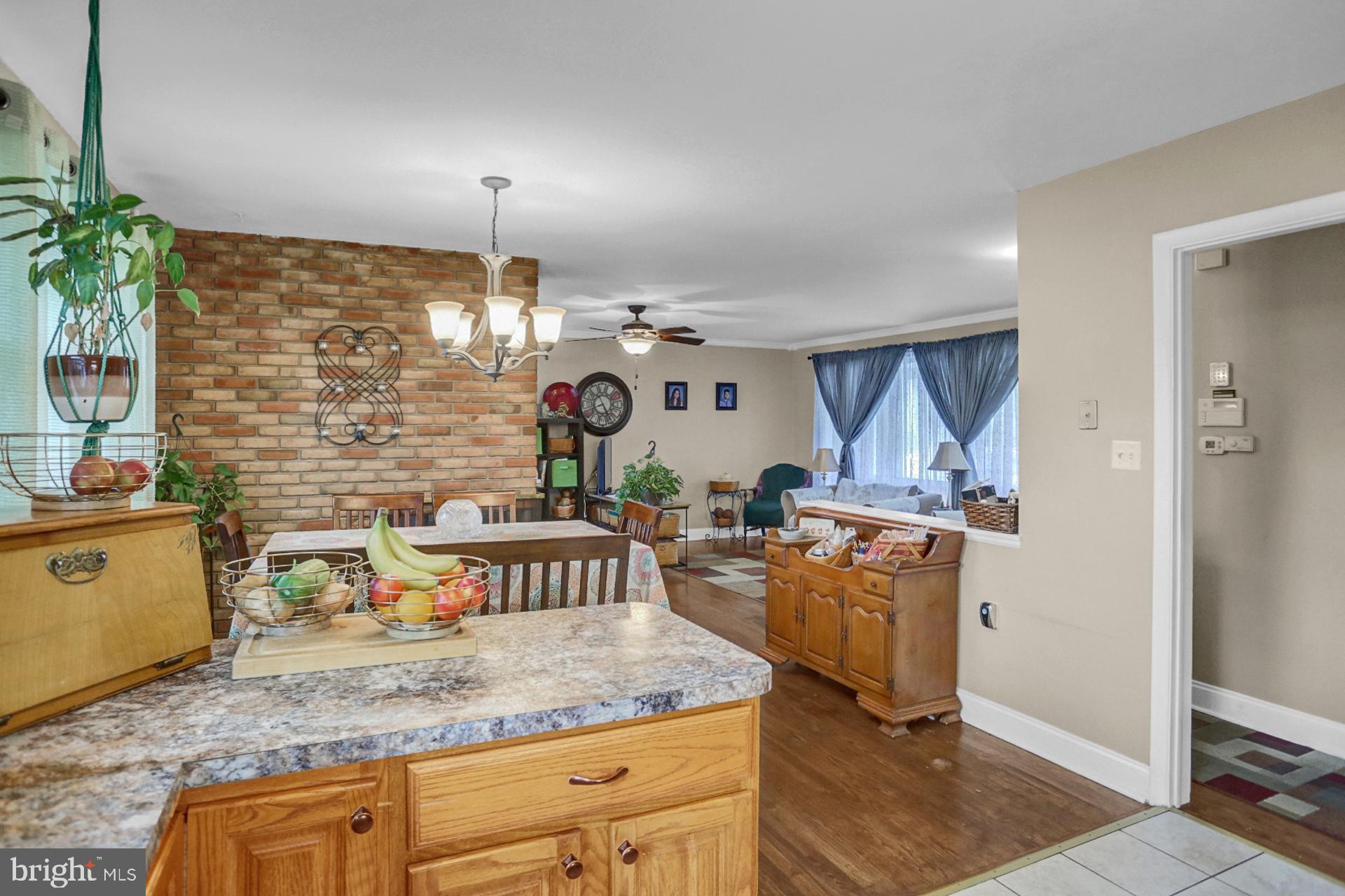 1742 York Road Wyomissing, PA 19610 - Photo 11 of 33 Gallery Image 11