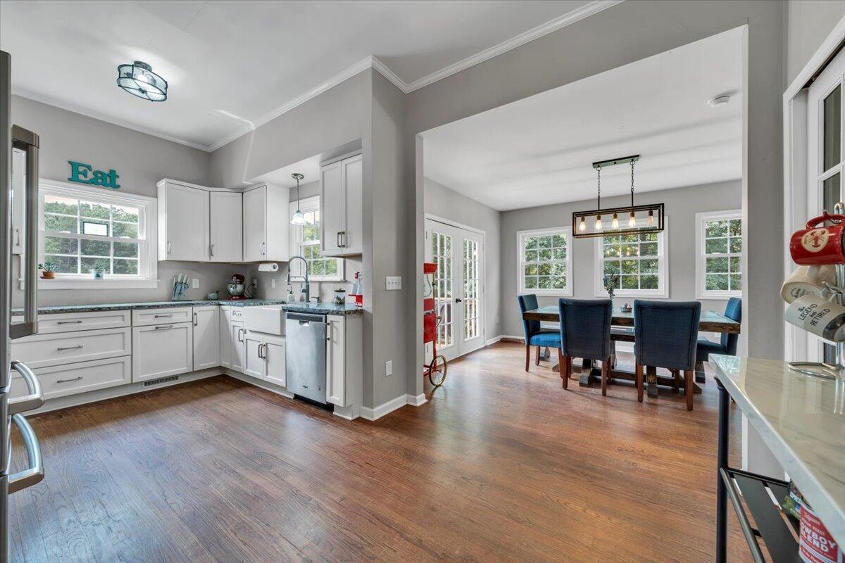 2154 Diamond Hill Road Moneta, VA 24121 - Photo 10 of 62 10-MIB01243