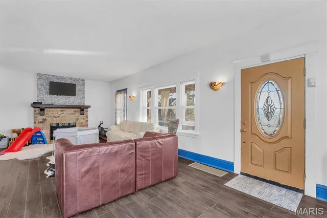 $205,000 | 8103 Madison Avenue, St. Louis, MO 63114