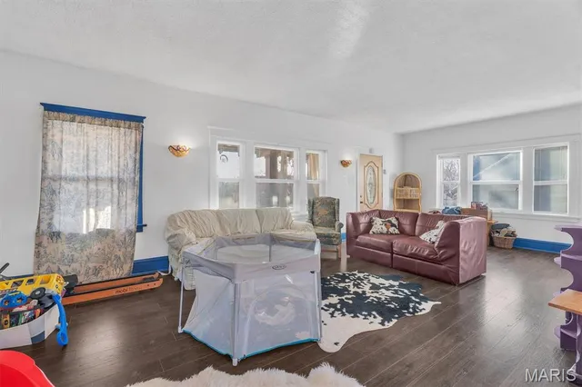 $205,000 | 8103 Madison Avenue, St. Louis, MO 63114