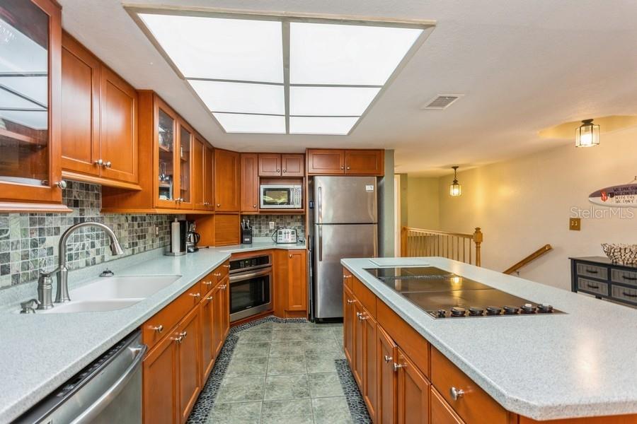 9810 Indian Key Trail, Unit 85 Seminole, FL 33776 - Photo 13 of 41