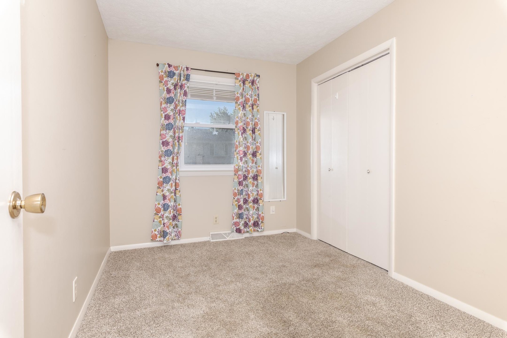 703 Lara Road Normal, IL 61761 - Photo 21 of 47