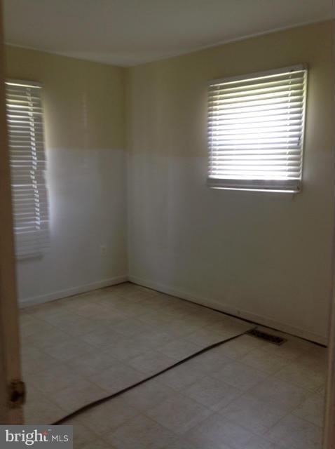 8175 Solley Road Pasadena, MD 21122 - Photo 9 of 15 Bedroom