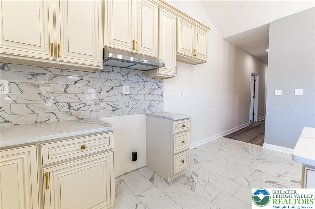 601 Fireline Road Bowmanstown, PA 18071 - Photo 9 of 32