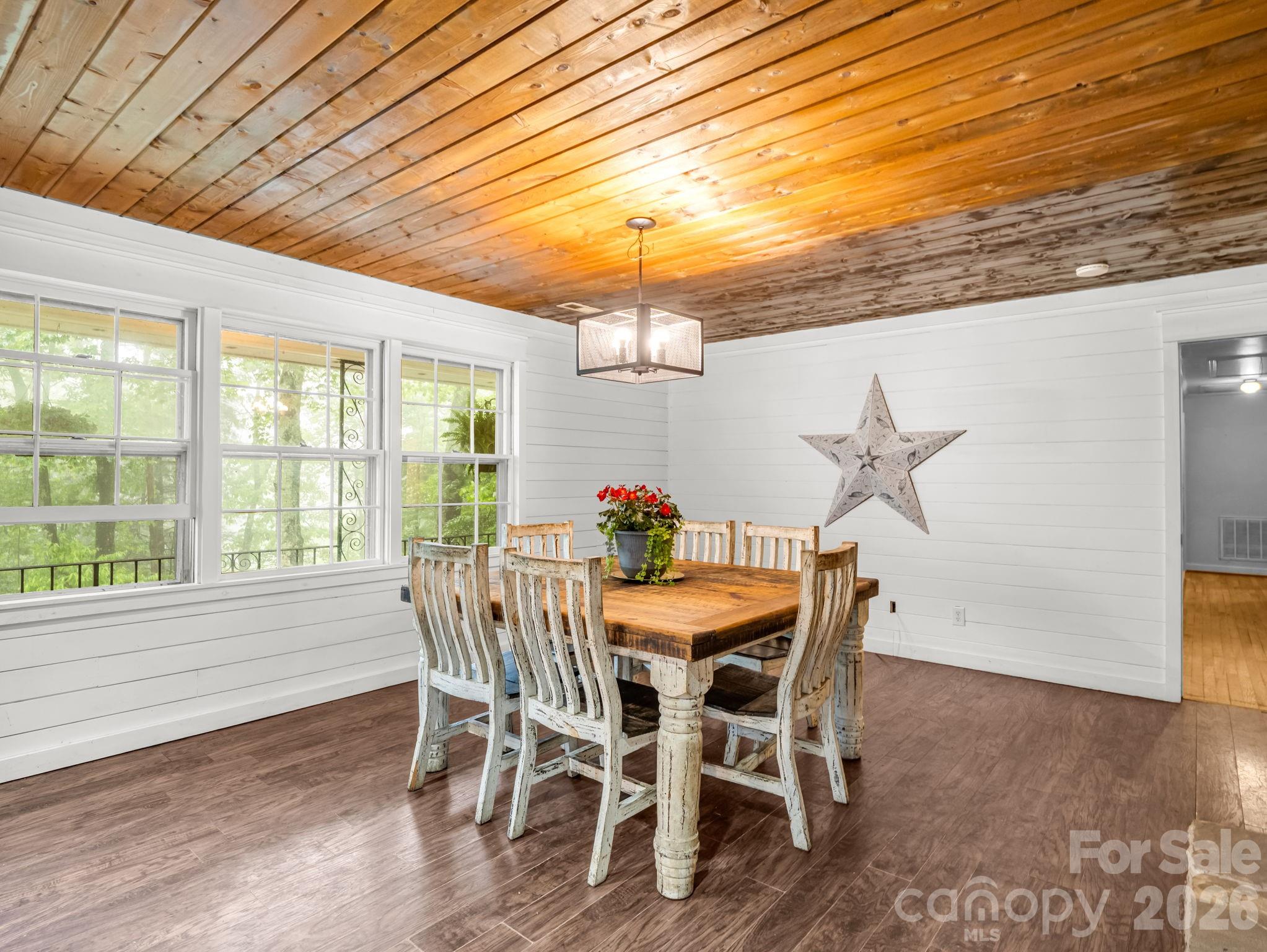 679 Solomon Jones Road Cedar Mountain, NC 28718 - Photo 6 of 38
