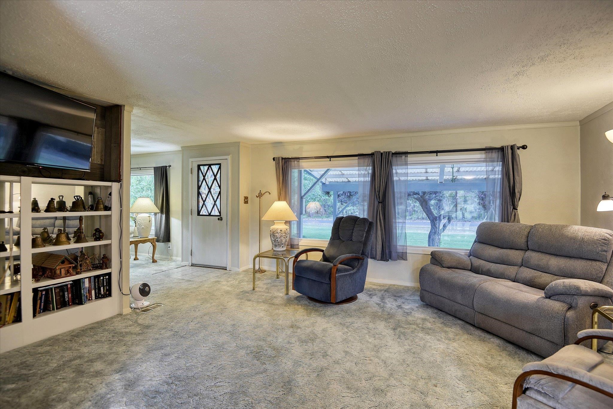 18212 North Delores Road Colbert, WA 99005 - Photo 3 of 19