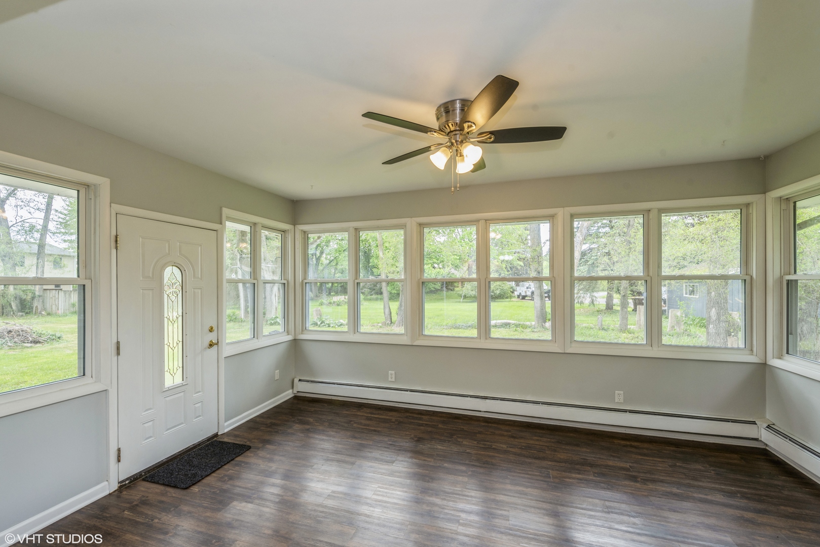 2705 Russett Road McHenry, IL 60050 - Photo 5 of 12 Gallery Image 5