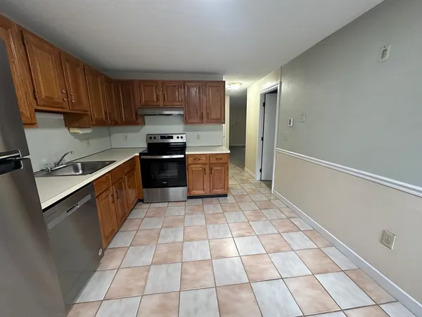 $1,900 | 81 Nicholas Road, Unit A, Framingham, MA 01701