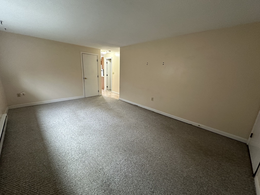 81 Nicholas Road, Unit A Framingham, MA 01701 - Photo 5 of 14