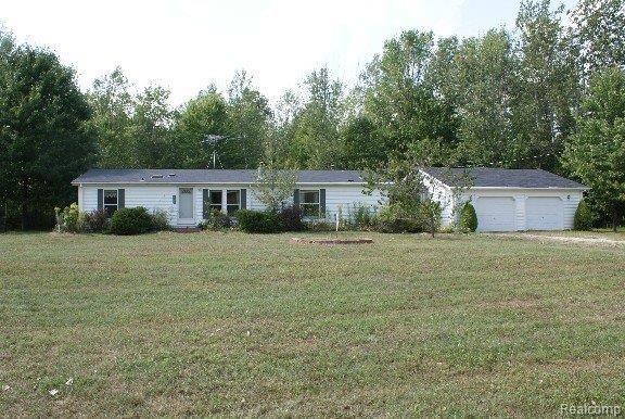 5760 Chambers Road Mayville, MI 48744 - Photo 3 of 12 DSC03923-mfsopt