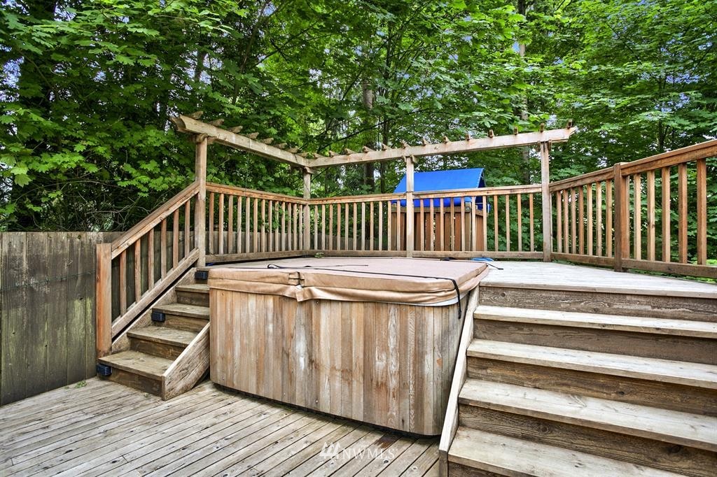 3418 200th Place Southeast Bothell, WA 98012 - Photo 18 of 20 Gallery Image 18