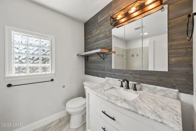 $290,000 | 900 East 2nd Place, Panama City, FL 32401