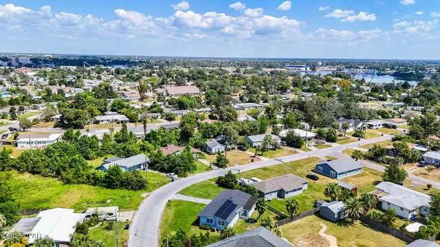 $290,000 | 900 East 2nd Place, Panama City, FL 32401