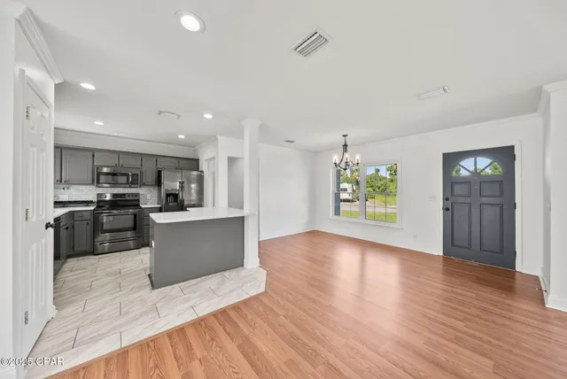 $290,000 | 900 East 2nd Place, Panama City, FL 32401