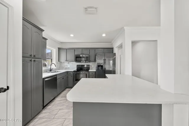 $290,000 | 900 East 2nd Place, Panama City, FL 32401