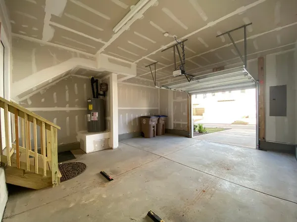 $1,995 | 702 Gimari Drive, Wake Forest, NC 27587