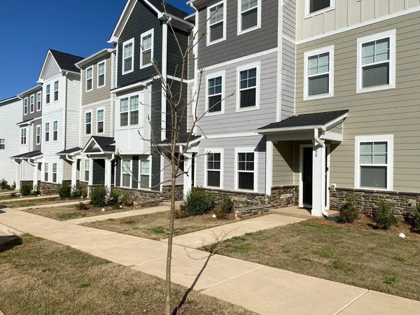 $1,995 | 702 Gimari Drive, Wake Forest, NC 27587