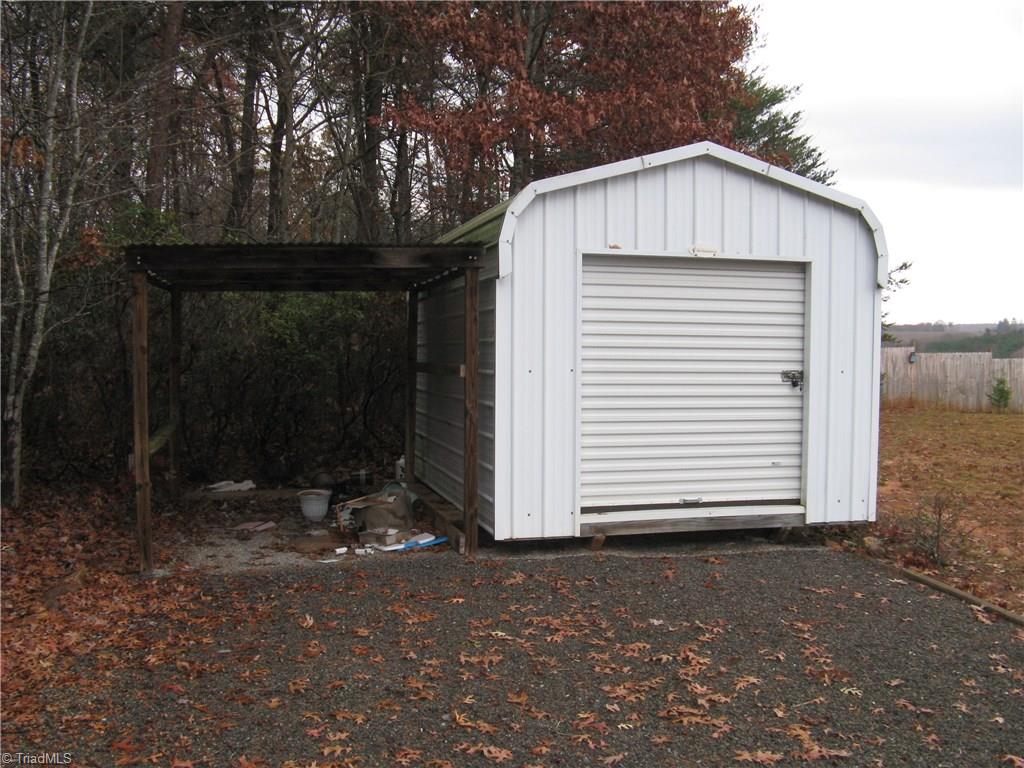 361 Fisher Valley Road Dobson, NC 27017 - Photo 4 of 9 Gallery Image 4