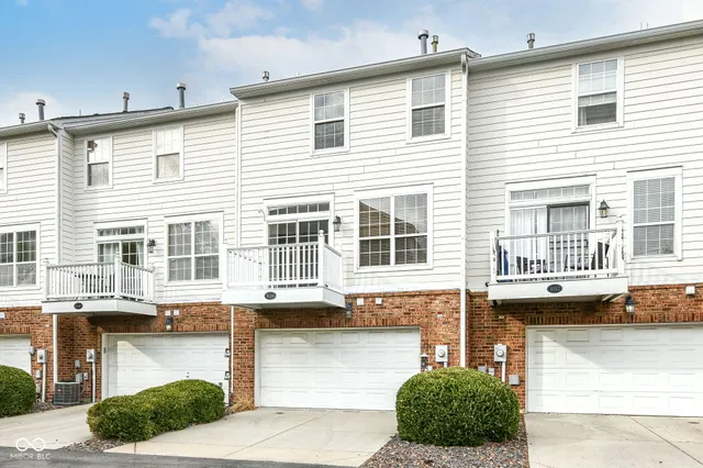 $324,900 | 1036 Cavendish Drive, Carmel, IN 46032