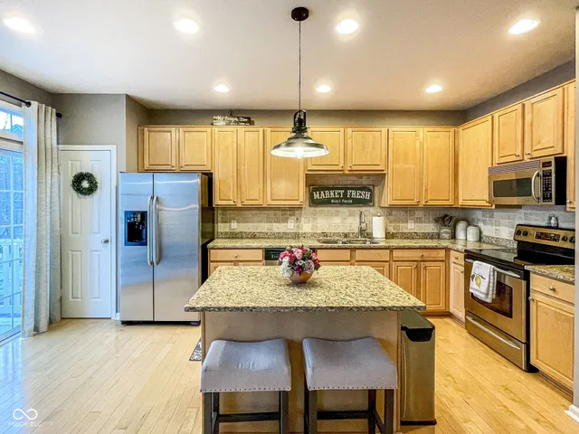 $324,900 | 1036 Cavendish Drive, Carmel, IN 46032