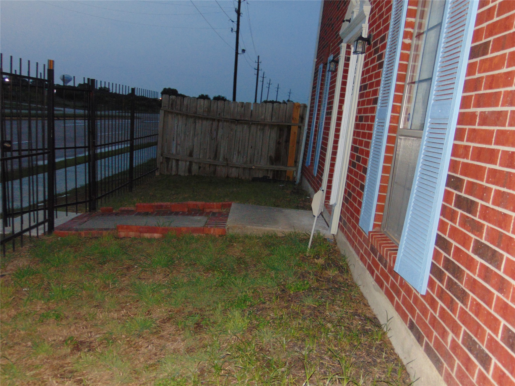 8603 Rustling Leaves Drive Houston, TX 77083 - Photo 28 of 46