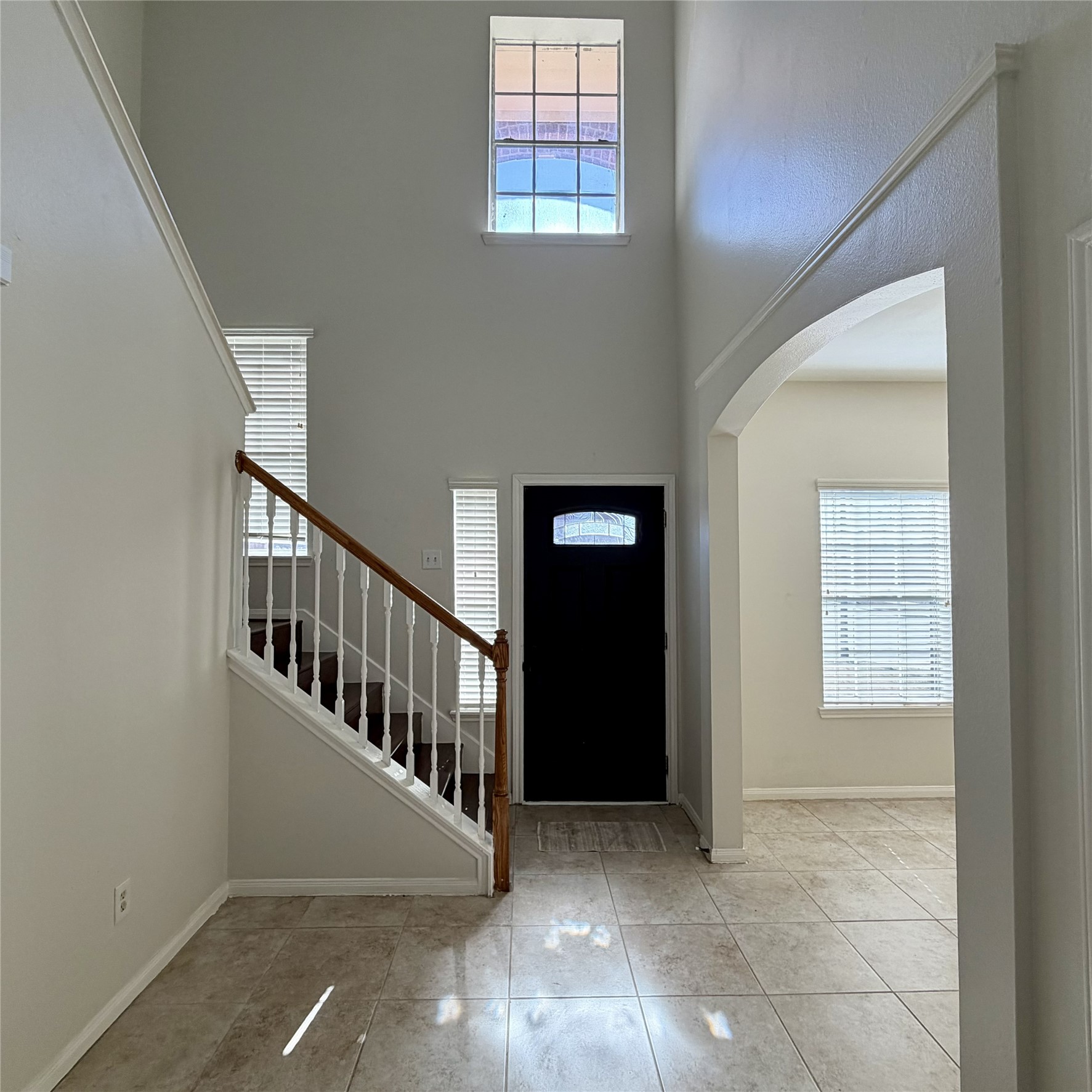 12219 Winderwick Lane Houston, TX 77066 - Photo 3 of 36 a view of an entryway door