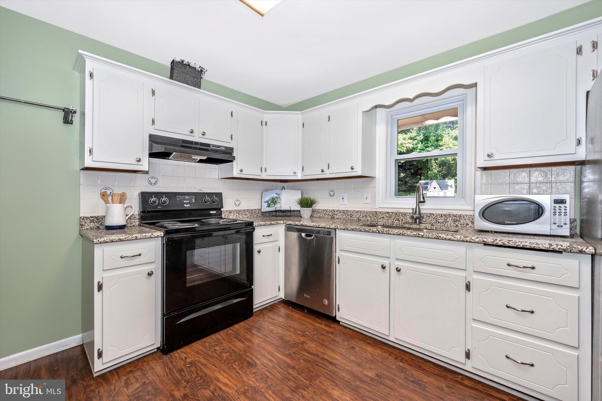 6604 South Clifton Road Frederick, MD 21703 - Photo 15 of 49