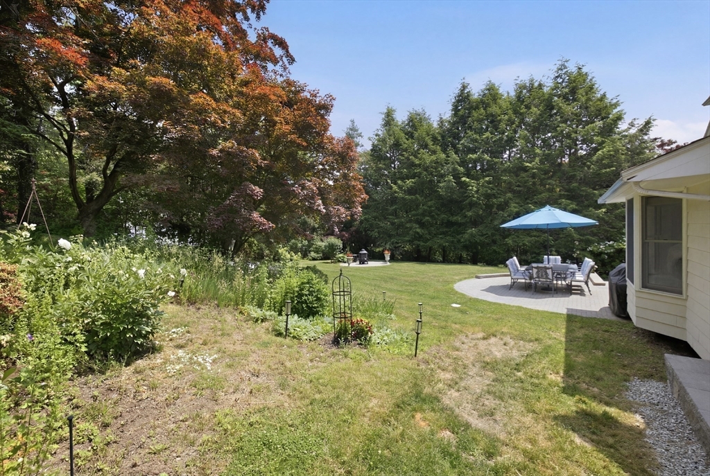 181 Rutledge Road Belmont, MA 02478 - Photo 32 of 40