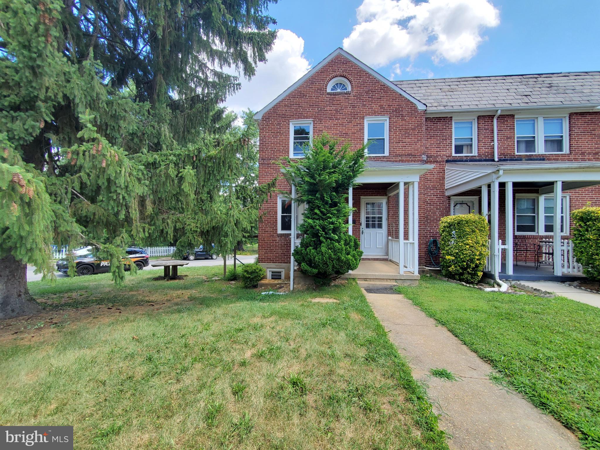301 Westowne Road, Unit 1 Baltimore, MD 21229 - Photo 1 of 22 Gallery Image 1
