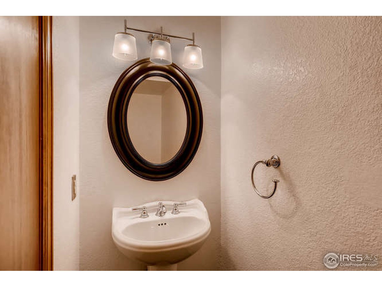 5056 Buckingham Road Boulder, CO 80301 - Photo 12 of 28 Gallery Image 12
