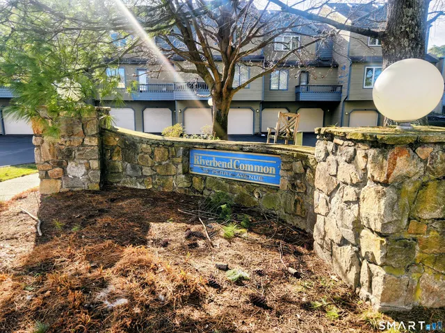 $2,850 | 15 Perry Avenue, Unit A10, Norwalk, CT 06850